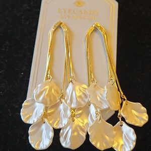 Eye candy Gold & Ivory Petal Drop Earrings Te